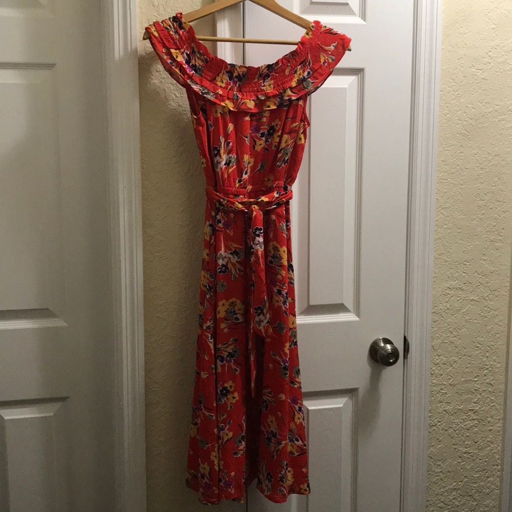 Beautiful red floral dress from Anthropology!